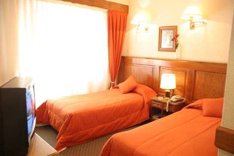 מר דל פלאטה Hotel Valles מראה חיצוני תמונה
